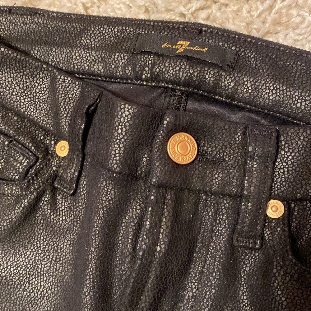 Coated black pants - Picture 4 of 7